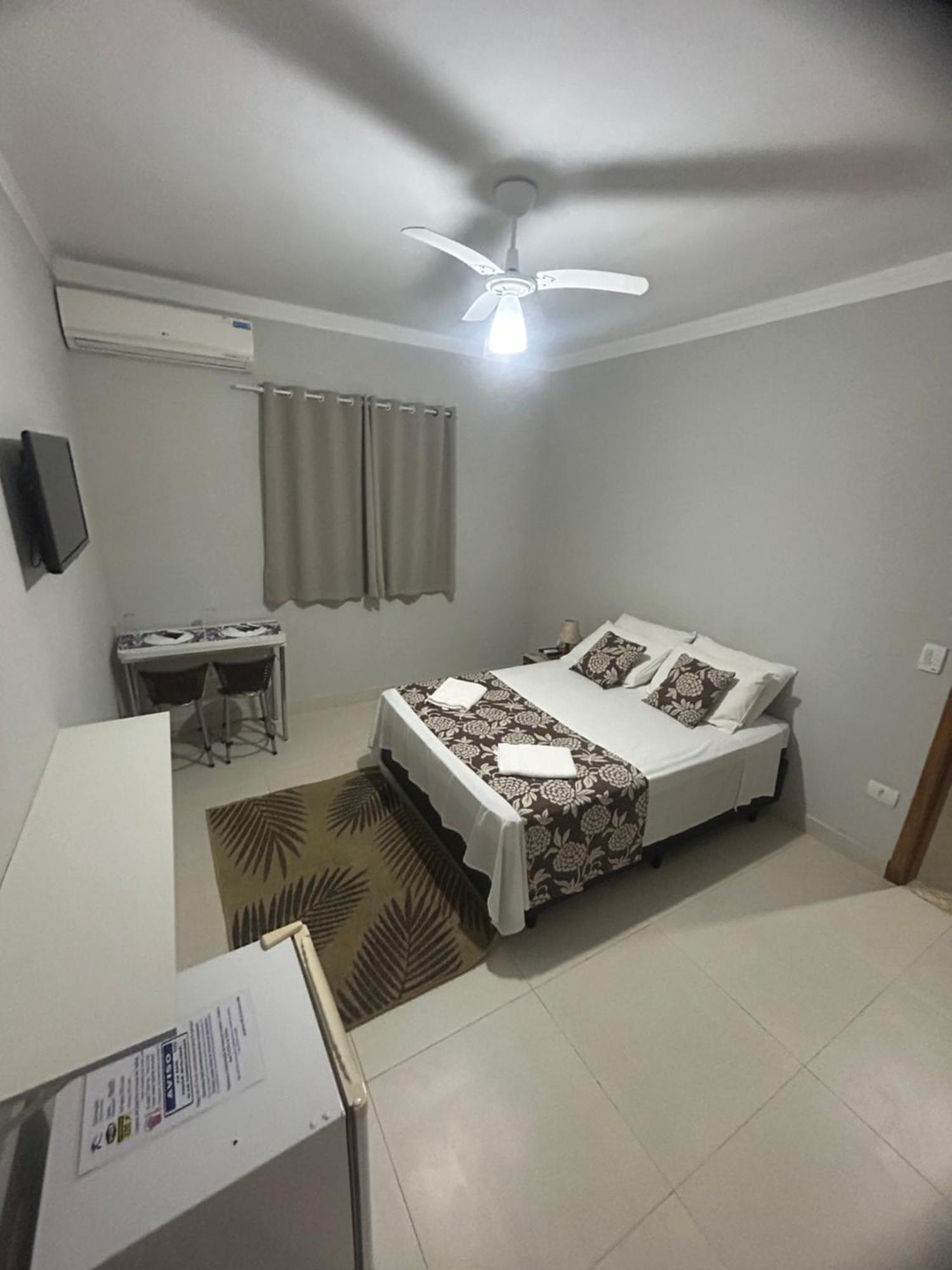 Residencial Camburya Hotel Camburi  Buitenkant foto